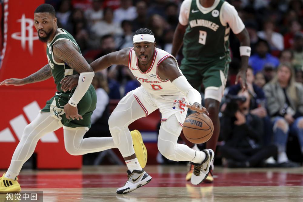 都让他在球 都让他在球