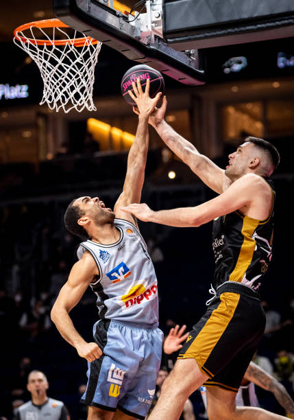 态和年轻球 态和年轻球