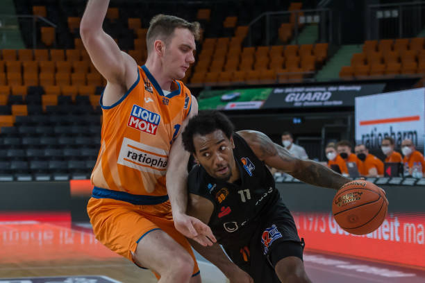 孙颖莎与王 孙颖莎与王